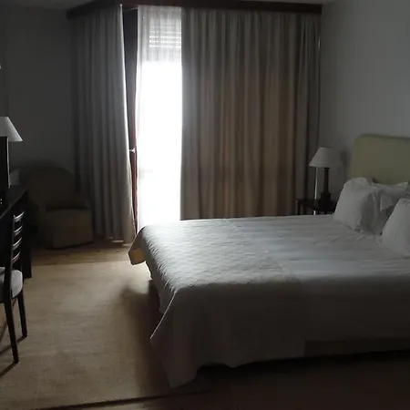 Casa Dos Suecos לינה וארוחת בוקר פיגואיירה דה פוז