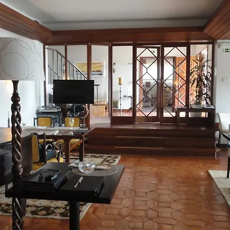 Alojamento de Acomodação e Pequeno-almoço Casa Dos Suecos
